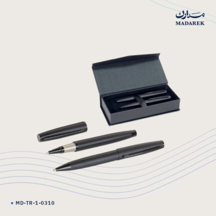 طقم أقلام