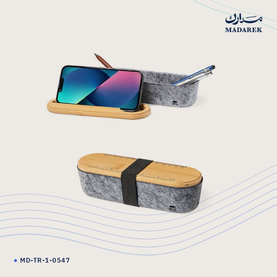 علبة أقلام خيزران
