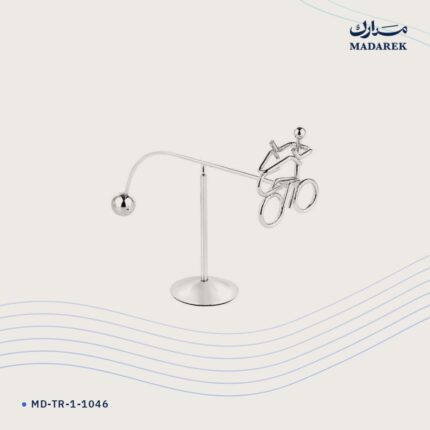 قطعة توازن مكتبية — فضي