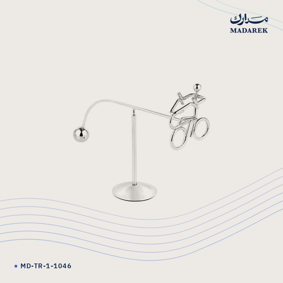 قطعة توازن مكتبية فضي